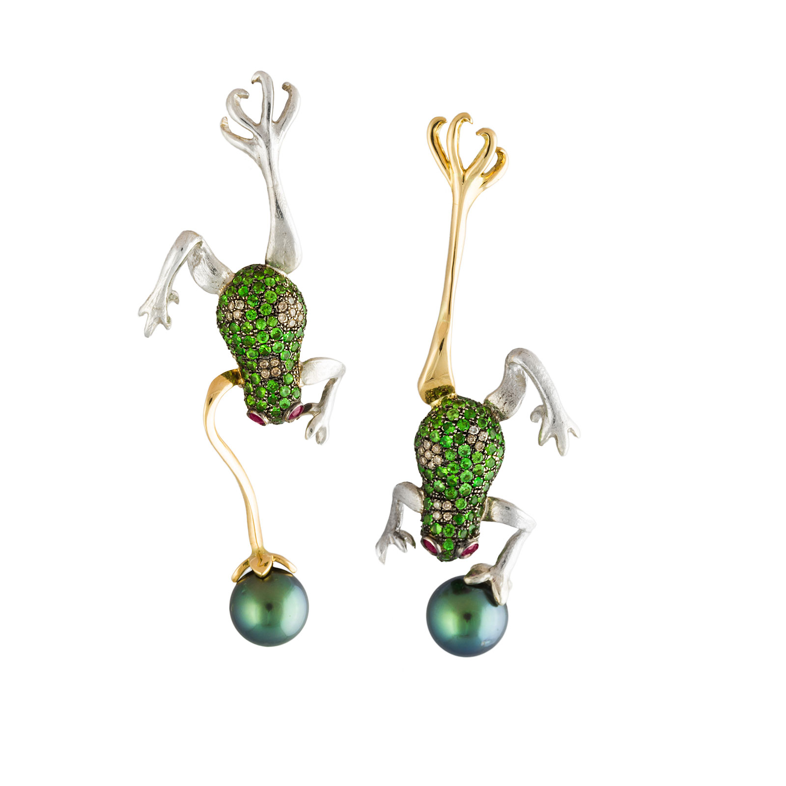 Gaelle-KhouriFROGS,-earrings,-Couture,-The-Garden-of-Earthly-Delights-collection,-Gaelle-Khouri