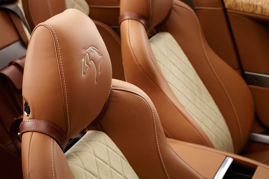 DB9-seat-detail1