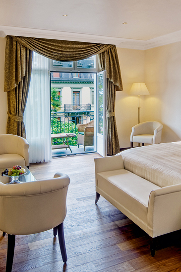 The fresh new interiors of the Grand Hôtel Suisse Majestic AGH7281
