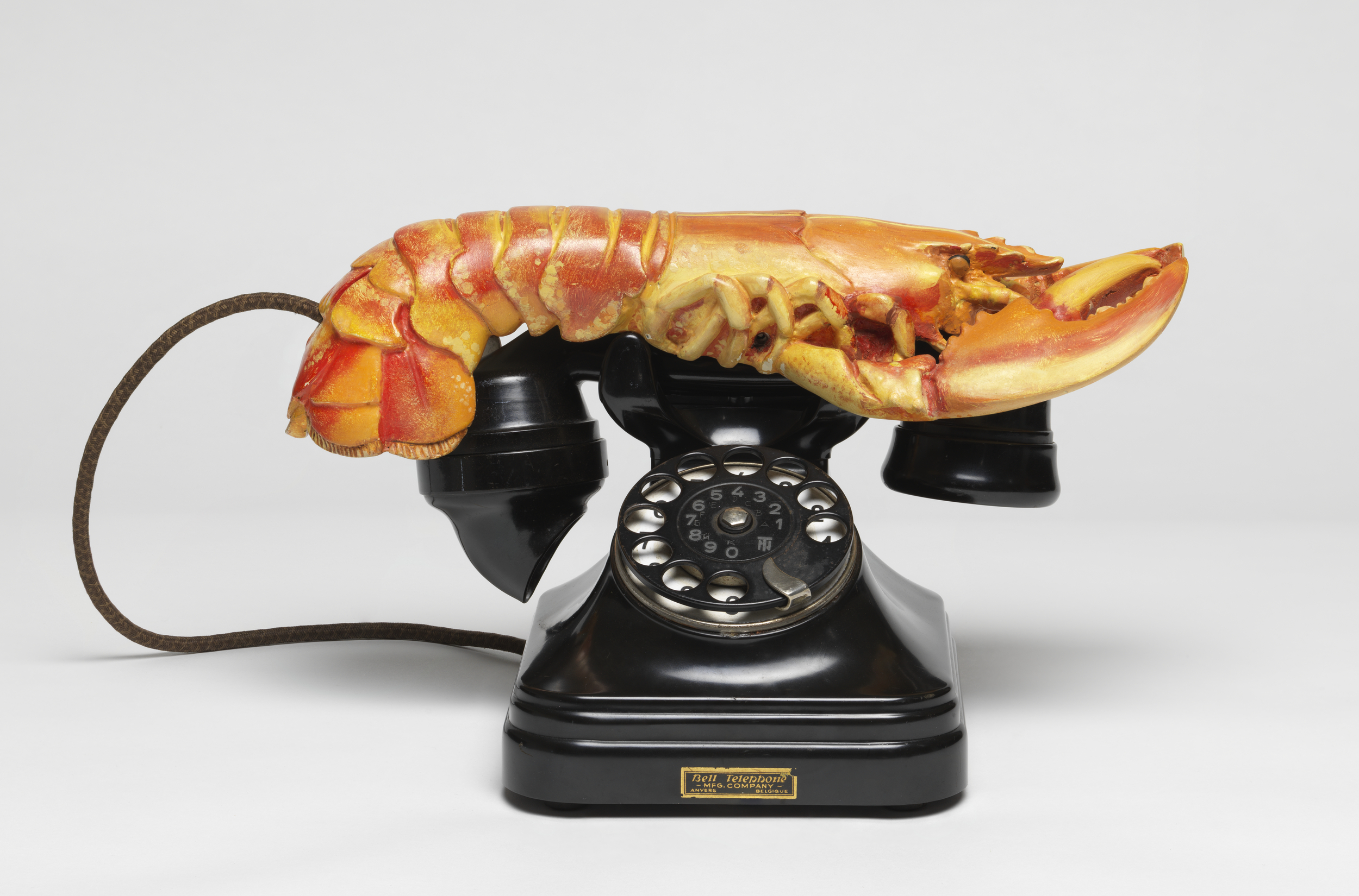 Salvador Dali Lobster Telephone at Tate Modern