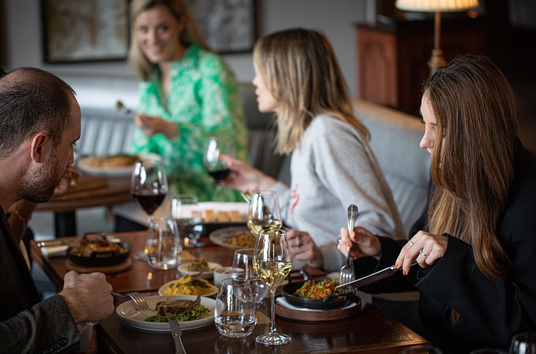 Le Pont De La Tour Bistrot Pre Theatre Menu