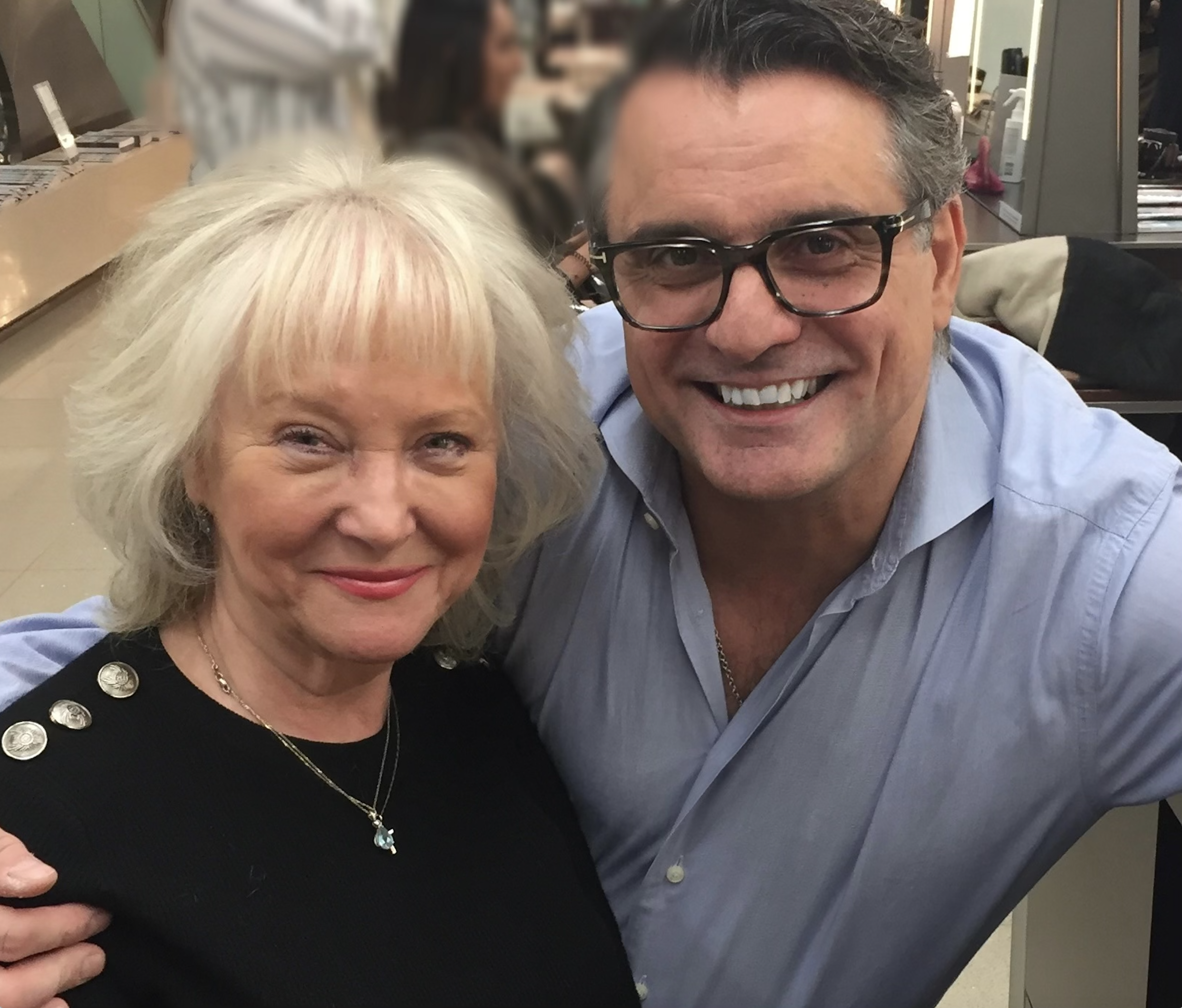 Lino Carbosiero with Angela Kelly, Senior Dresser to the Queen, Tribute Queen Elizabeth II