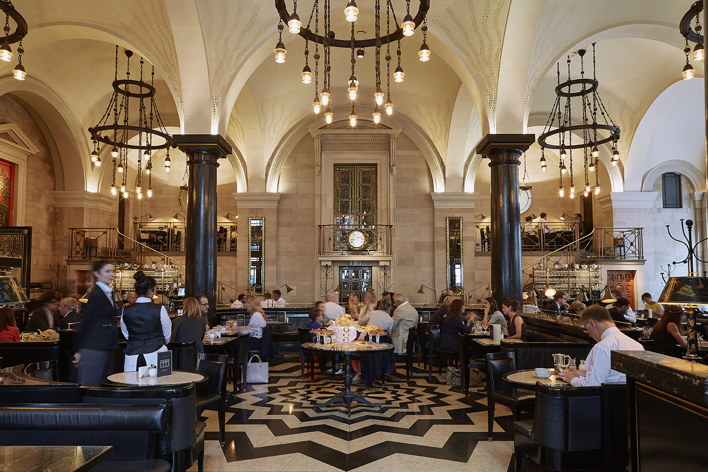 The Wolseley, the best Restaurant in Mayfair for All-Day Dining