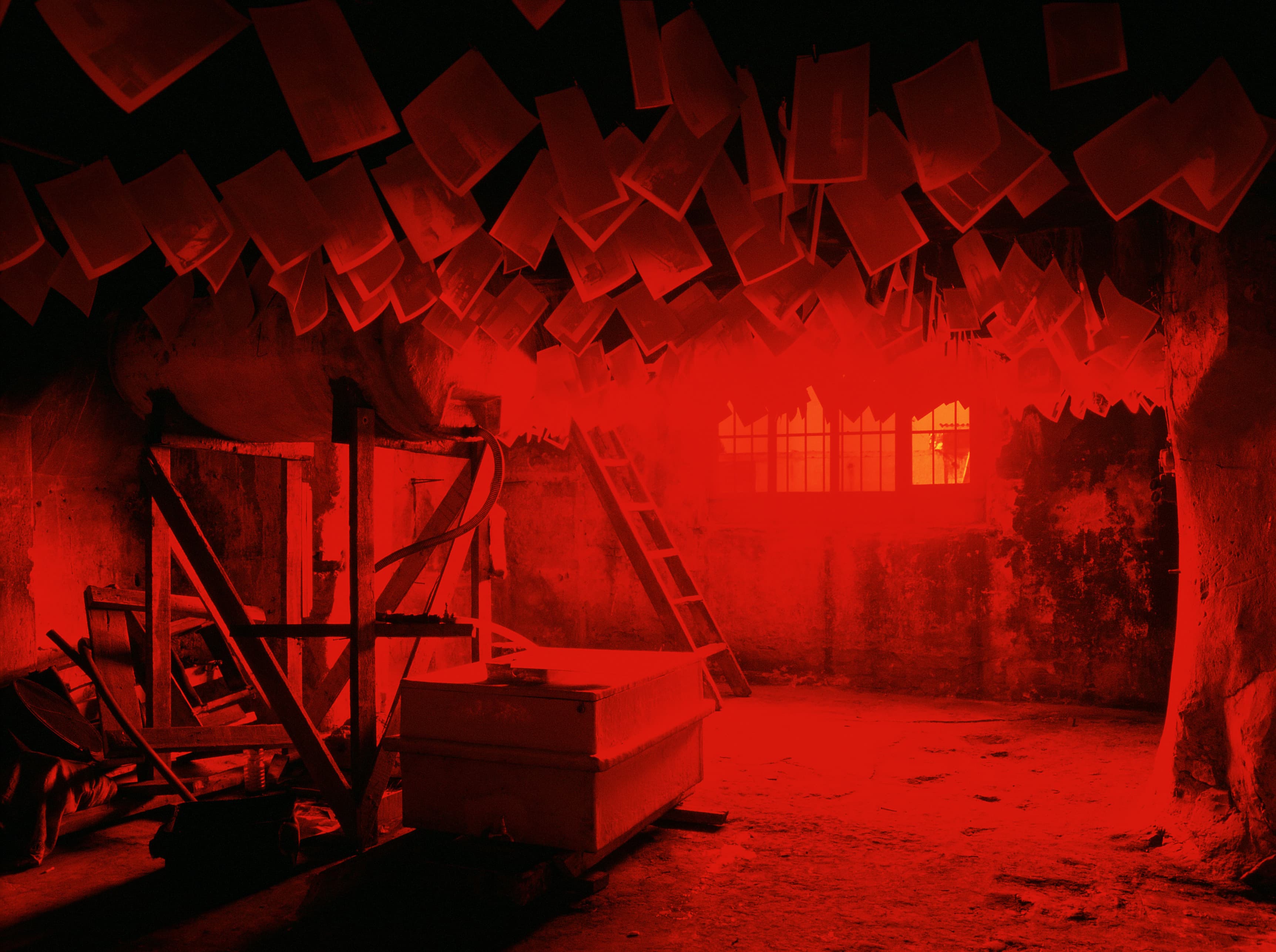 Mike Nelson MAGAZIN Buyuk Valide Han, 2003