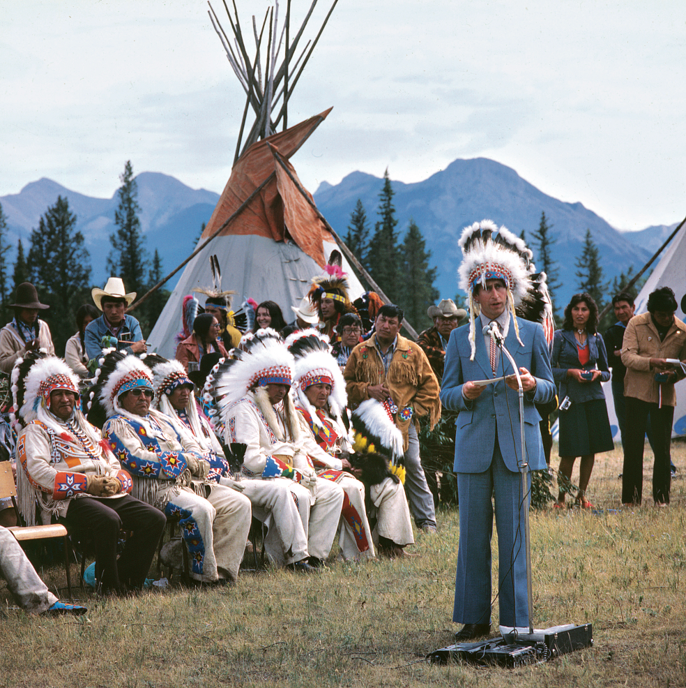 The King in traditional headdress