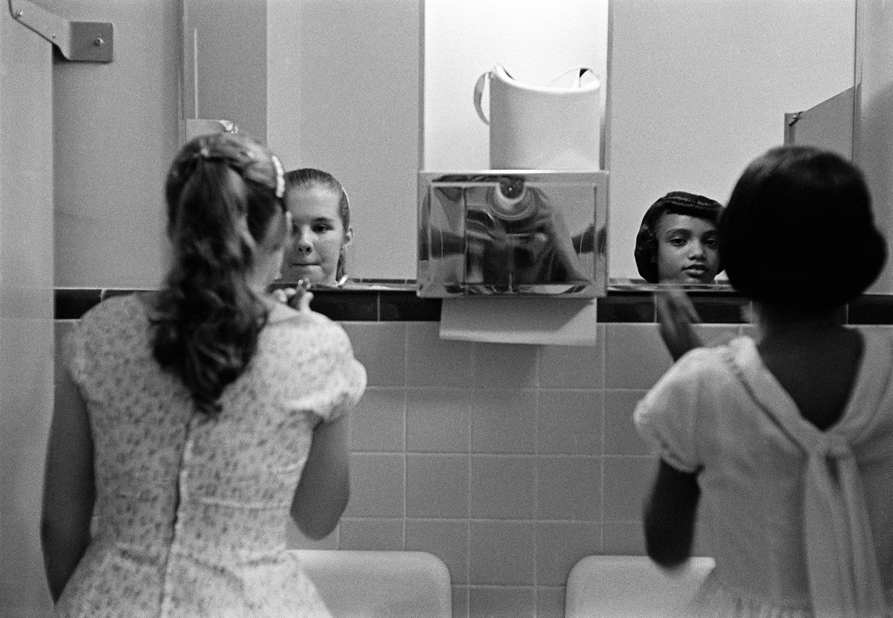 Eve Arnold at Newlands House Gallery