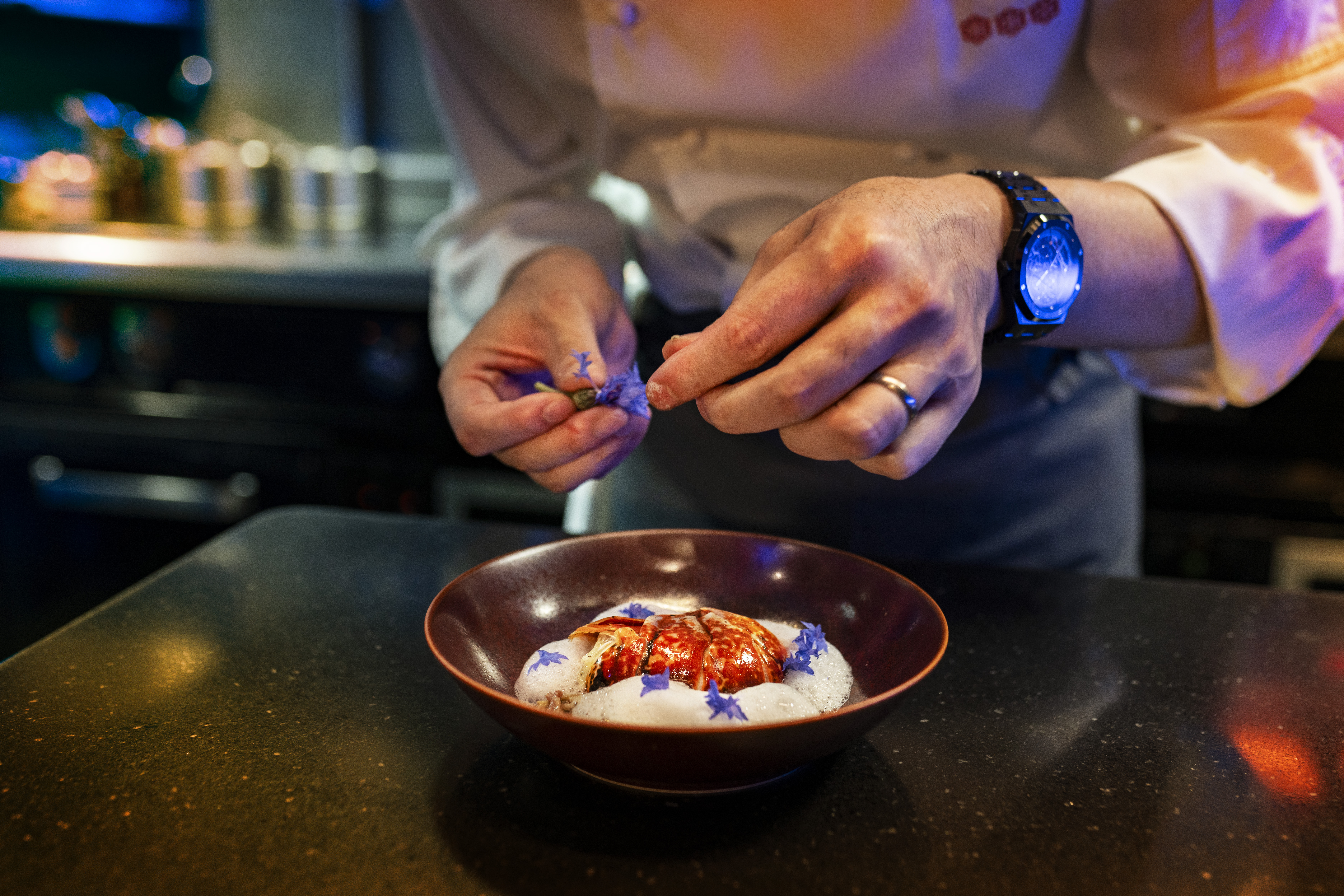 Johnnie Walker Blue Label Elusive Umami - Kei Kobayshi in the kitchen