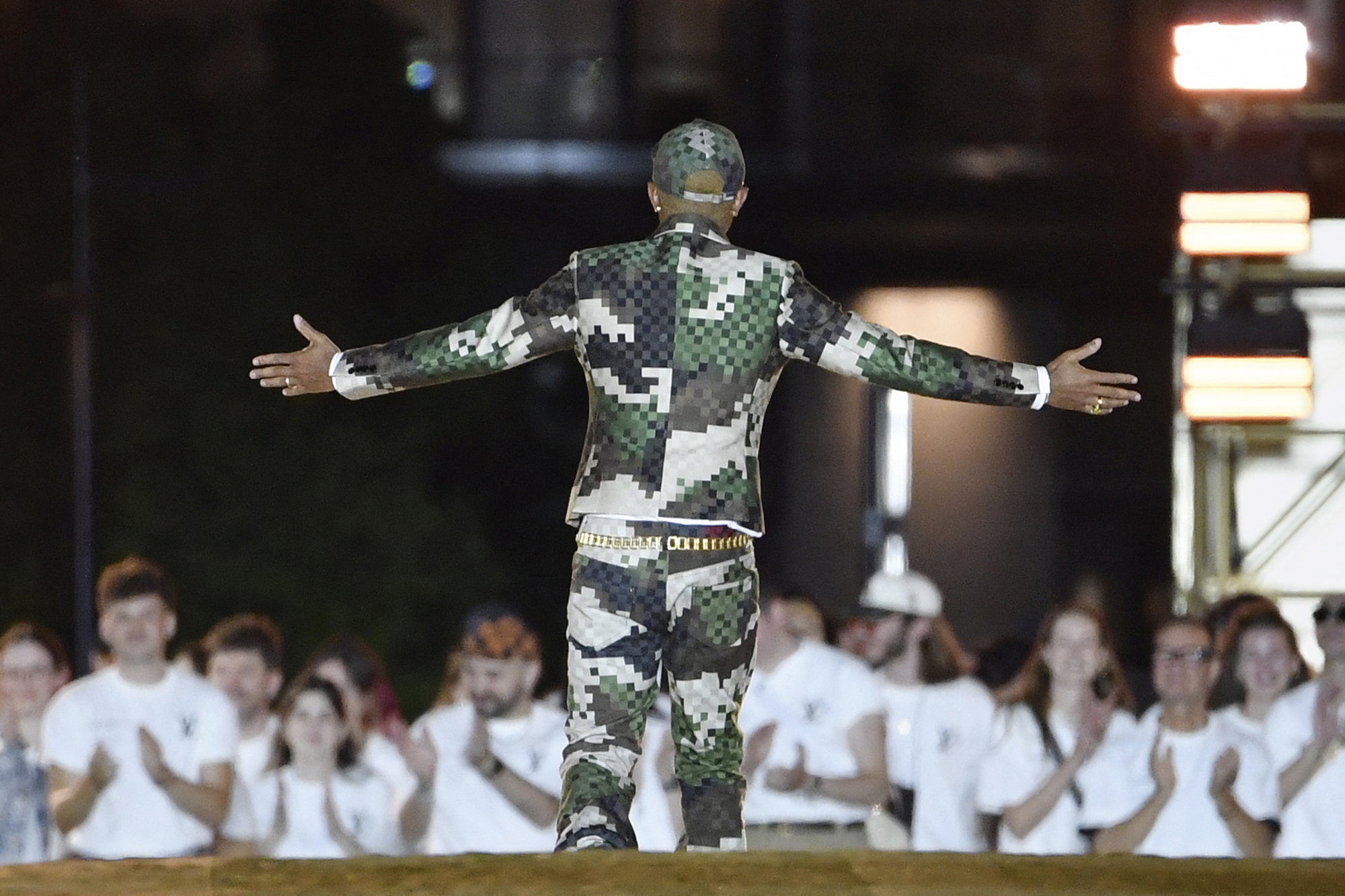 Pharrell Williams' Louis Vuitton - Paris show applause
