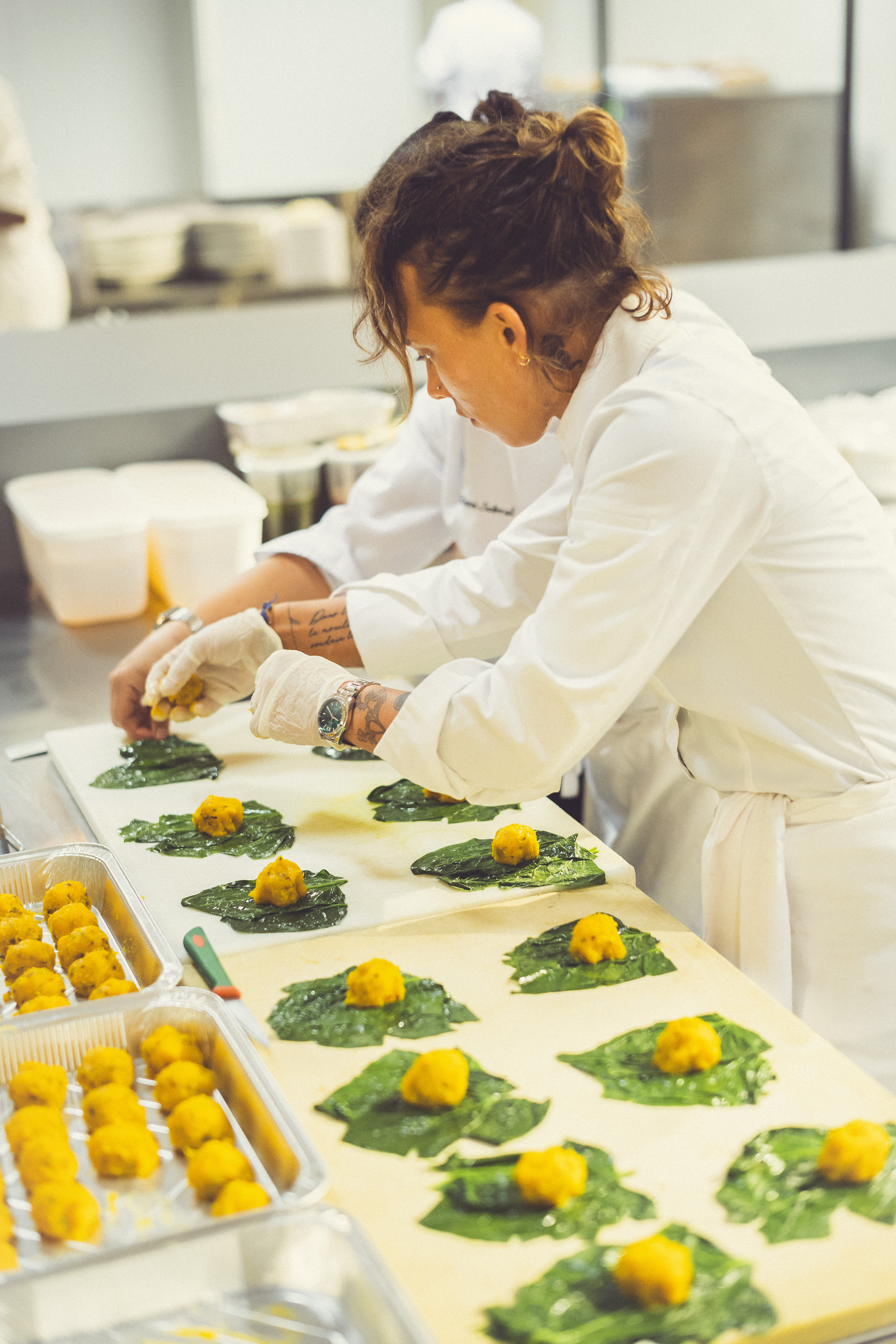 Veuve Clicquot La Grande Dame 2015, Garden Gastronomy - Preparing the food