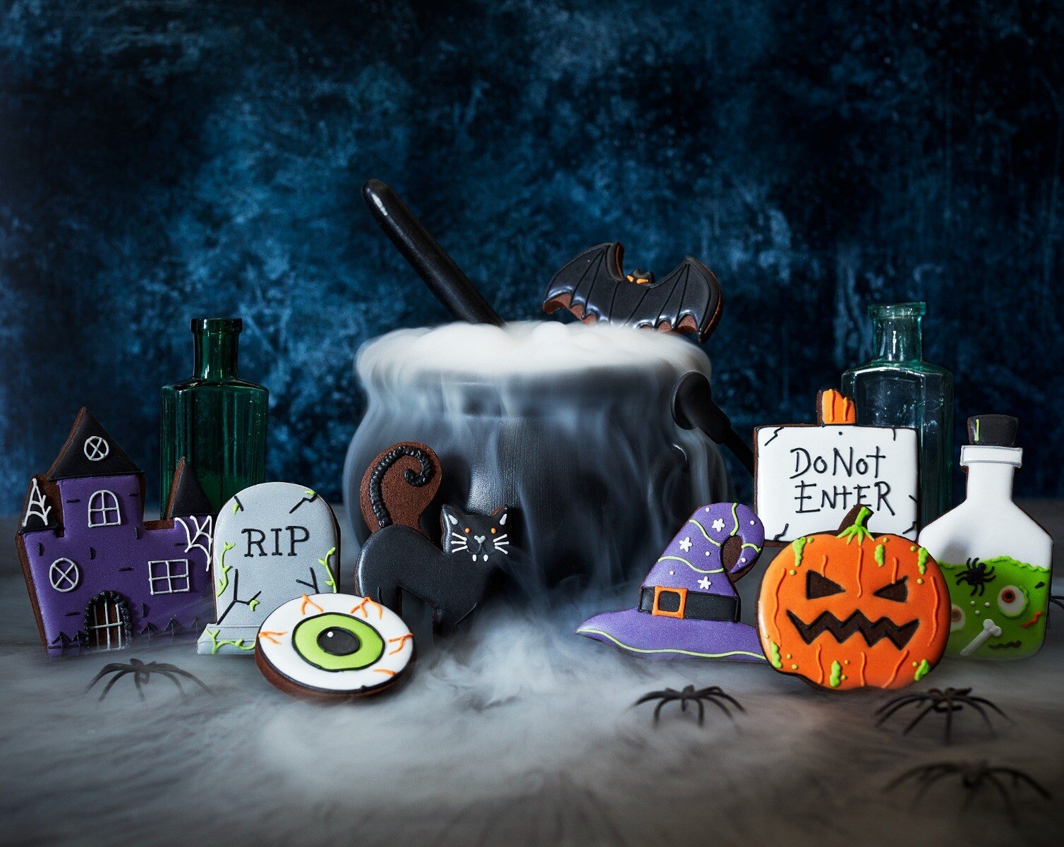 Best Luxury Halloween Treats - Biscuiteers Haunted House