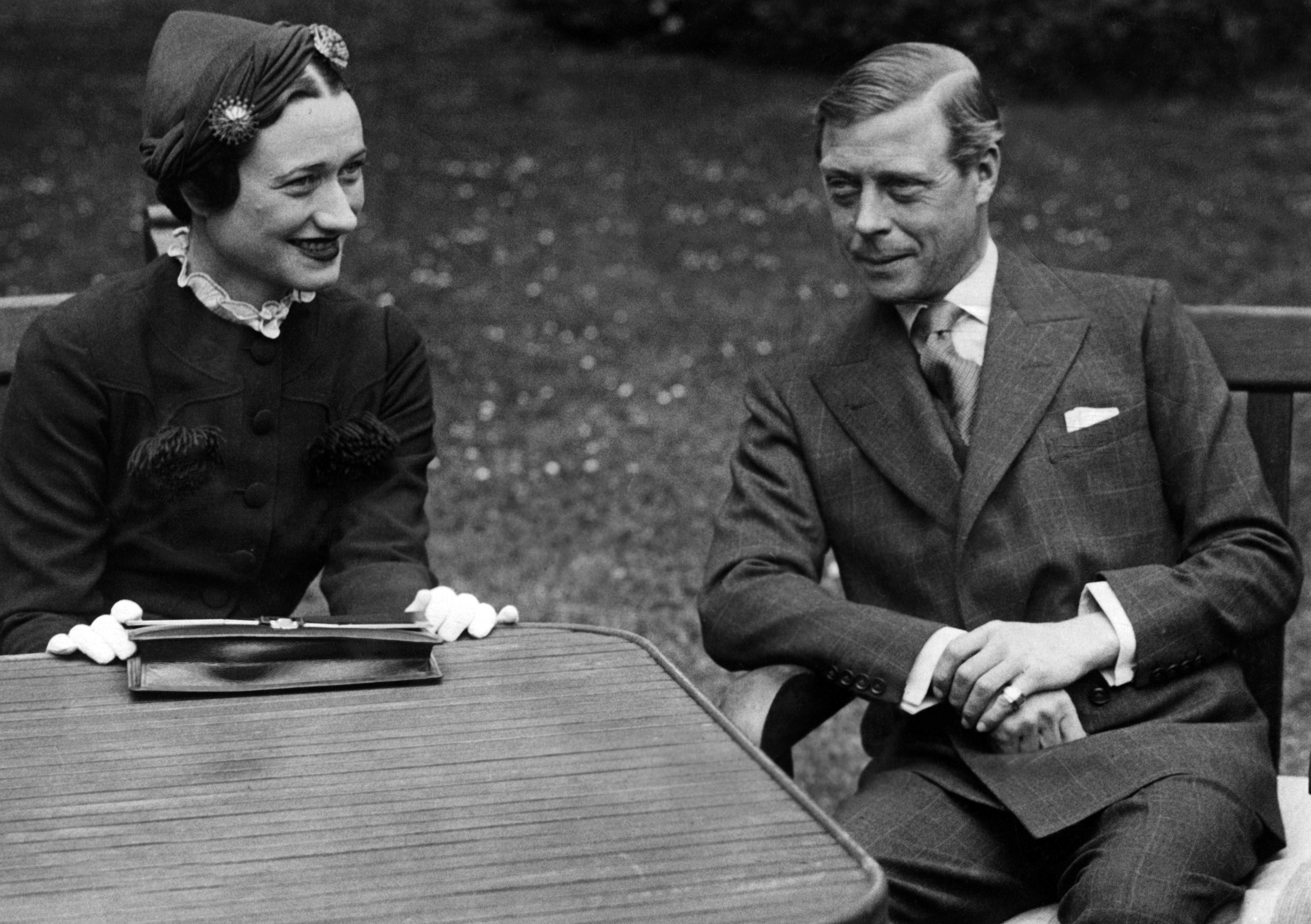 Royal photoshop - Edward and Mrs Wallis Simpson