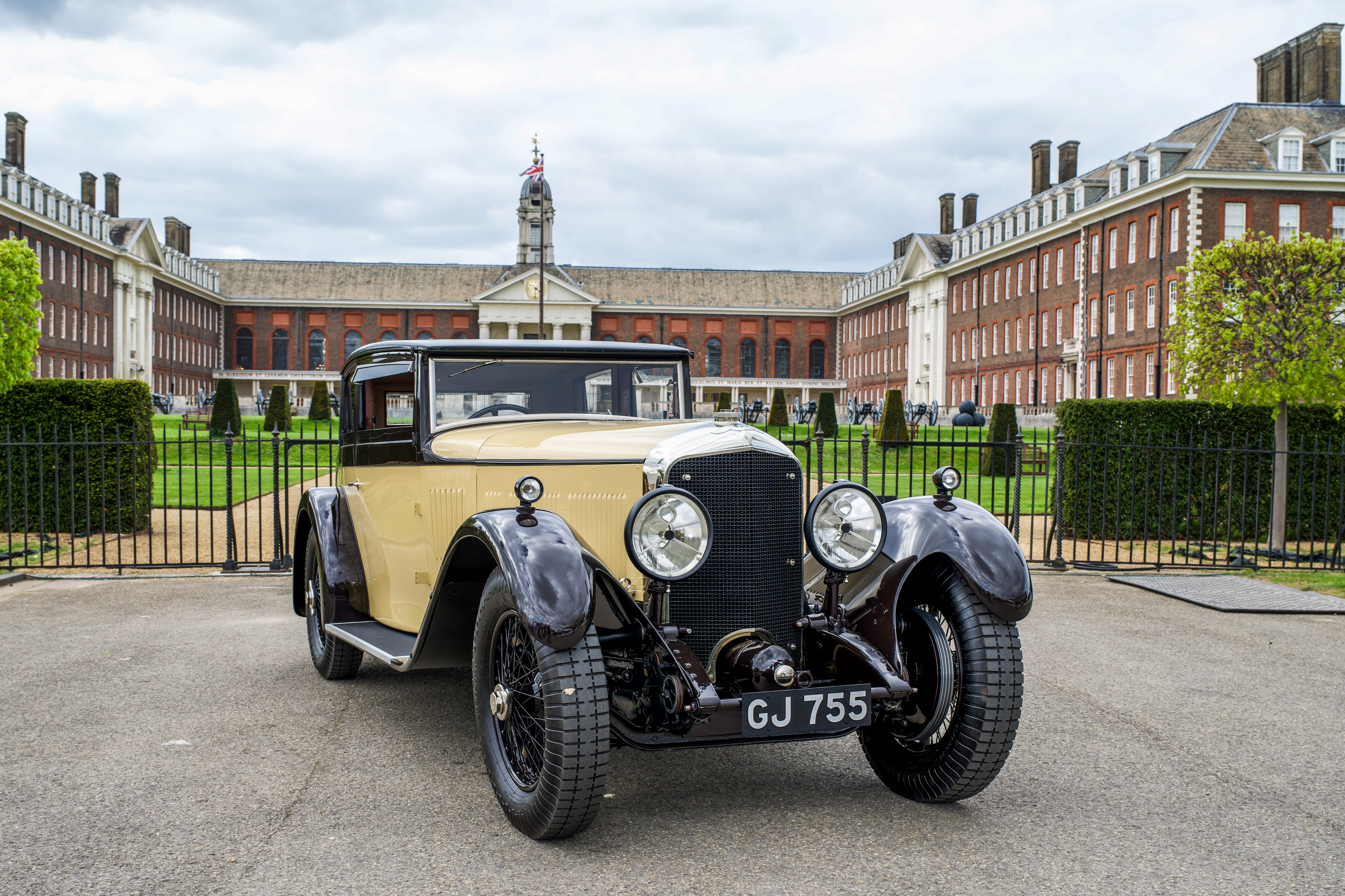 Salon Privé 2024 - Vintage Bentley