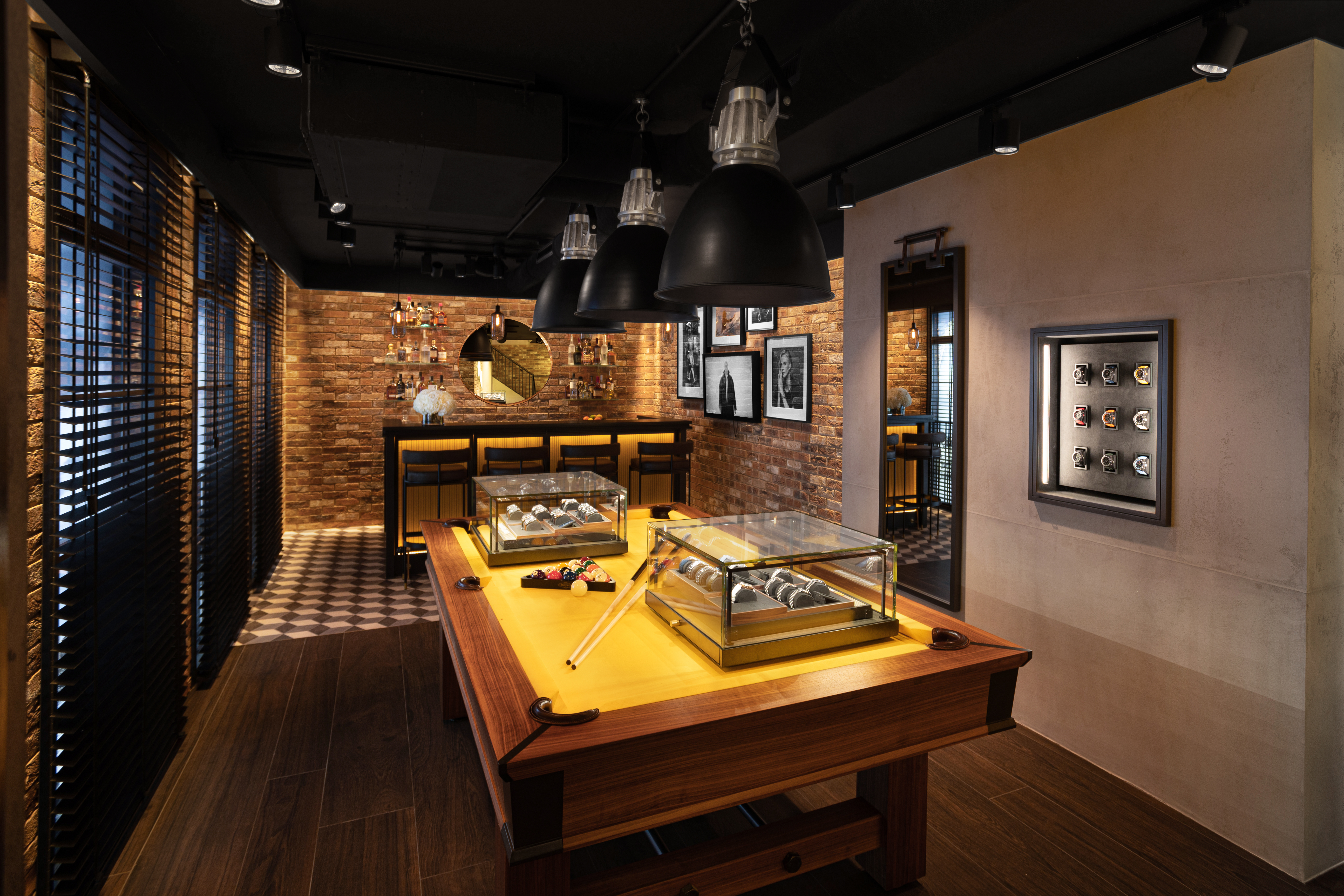 Breitling Knightsbridge Estate - interior decor