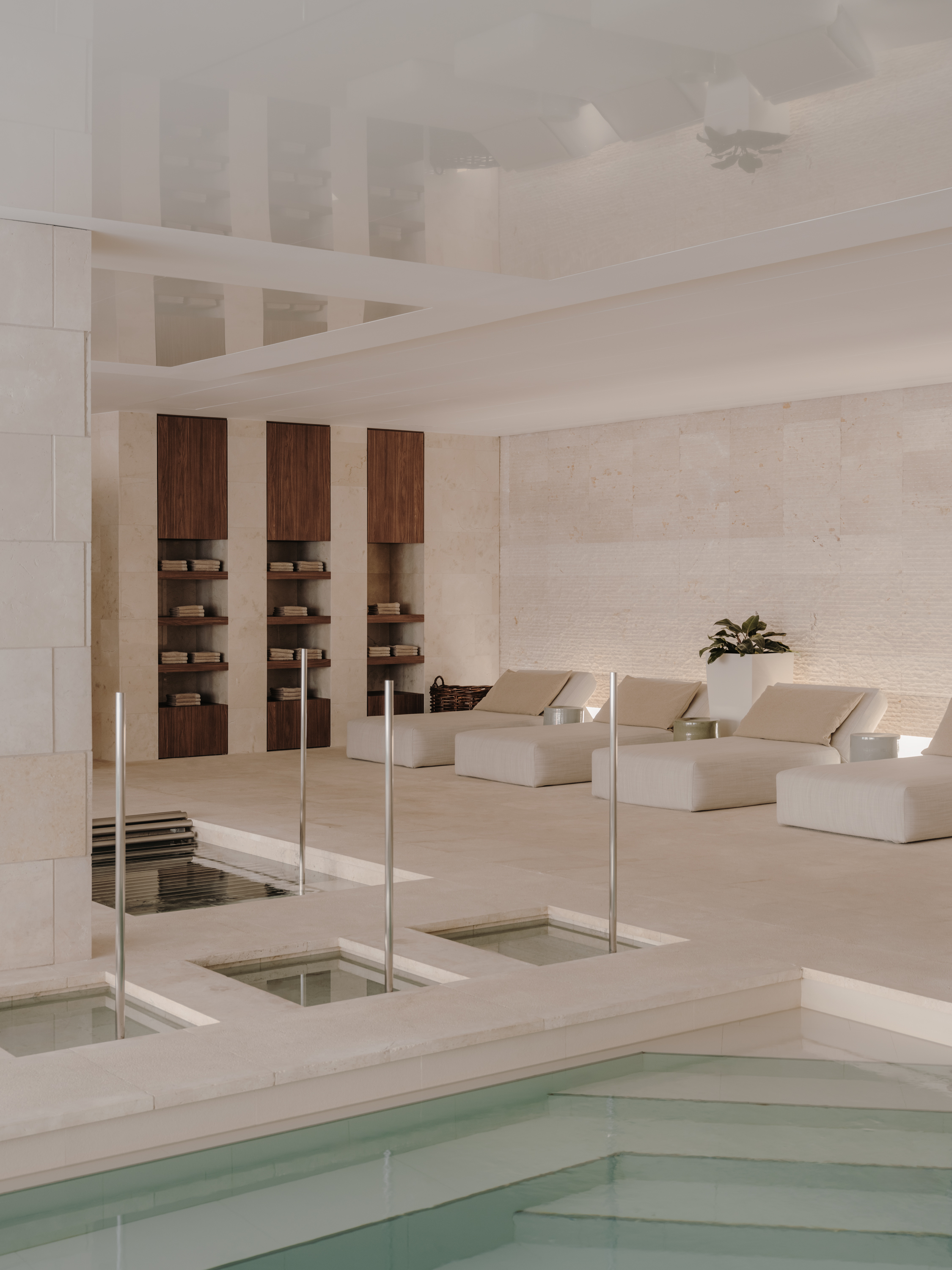 Luxury Weekend in Ibiza - water circuit