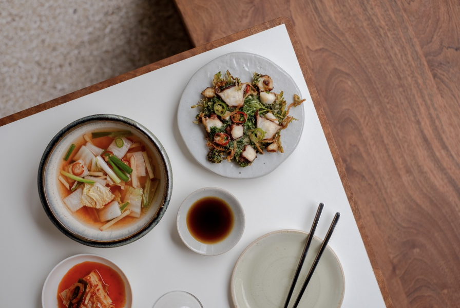 Luxury Guide to 72 hours in Bristol - Dongnae dishes 