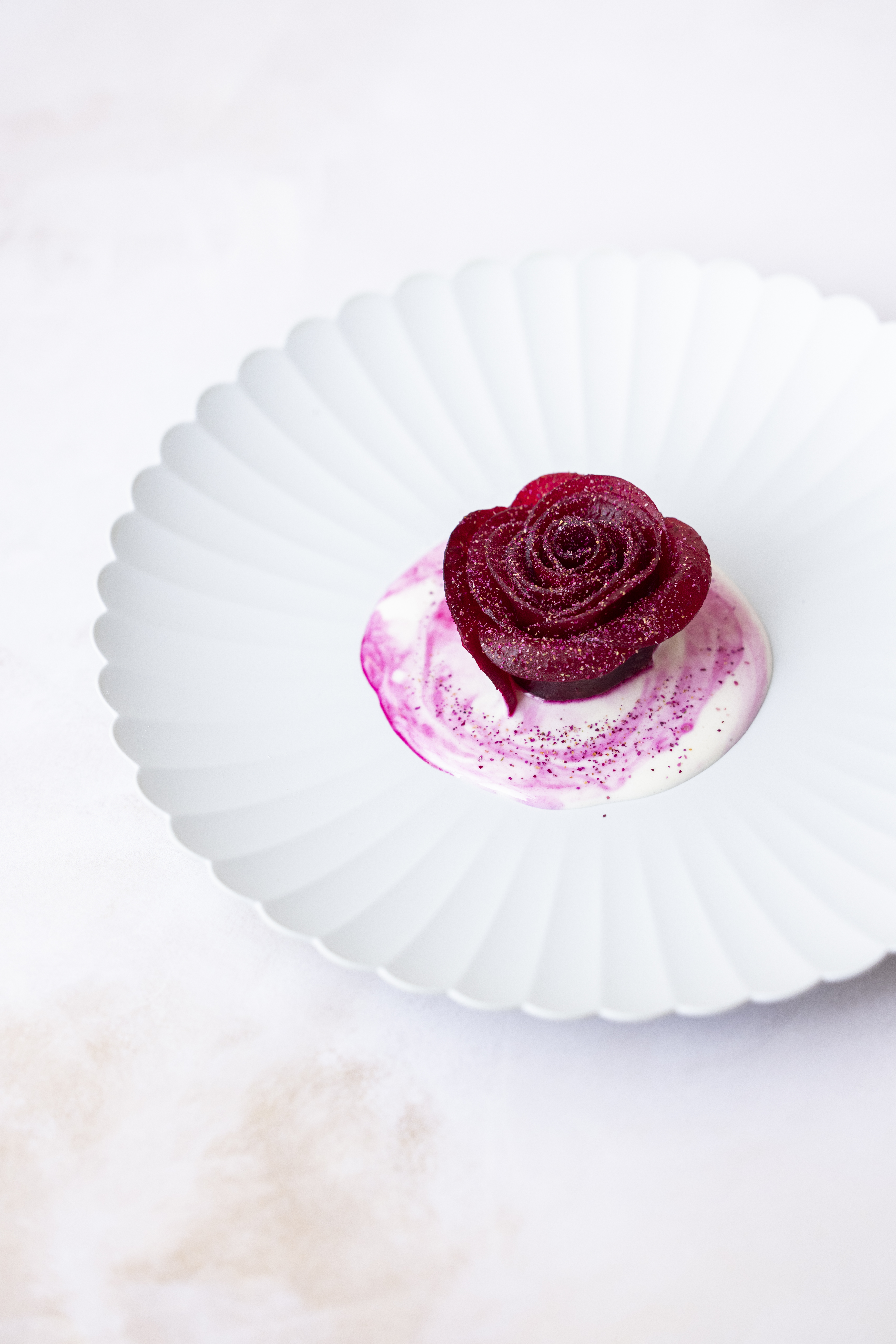 Alternative Valentine's Day London Experiences - rose shaped dish served at Raffles at the OWO
