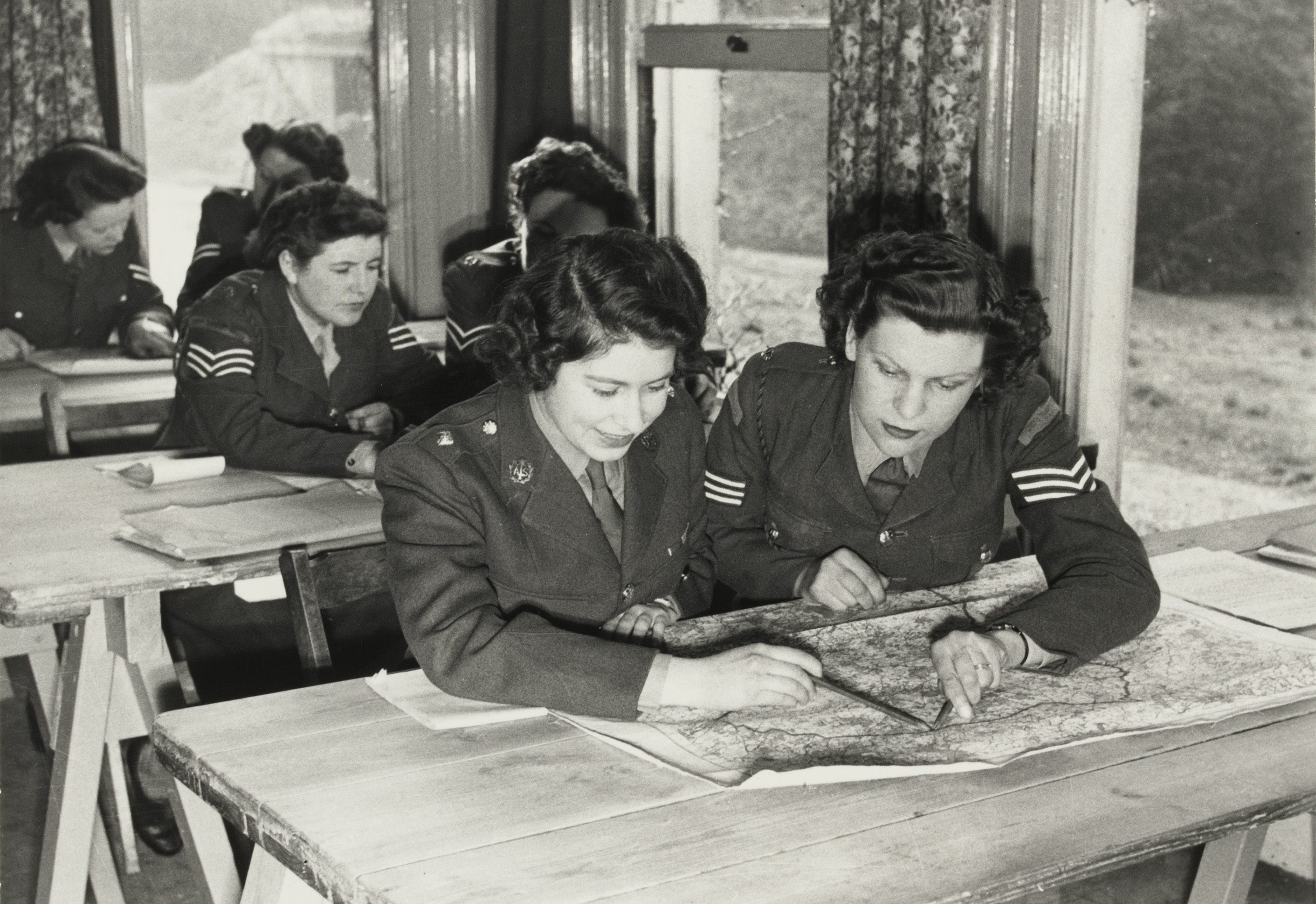 An image of Princess Elizabeth taking a course at the ATS Mechanical Transport Training Section.