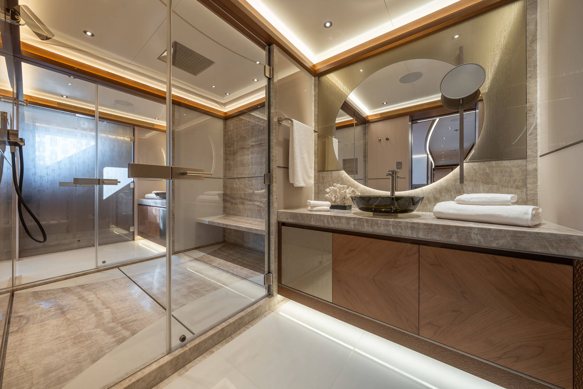 The shower of the master bathroom on the Heesen Agnetha.