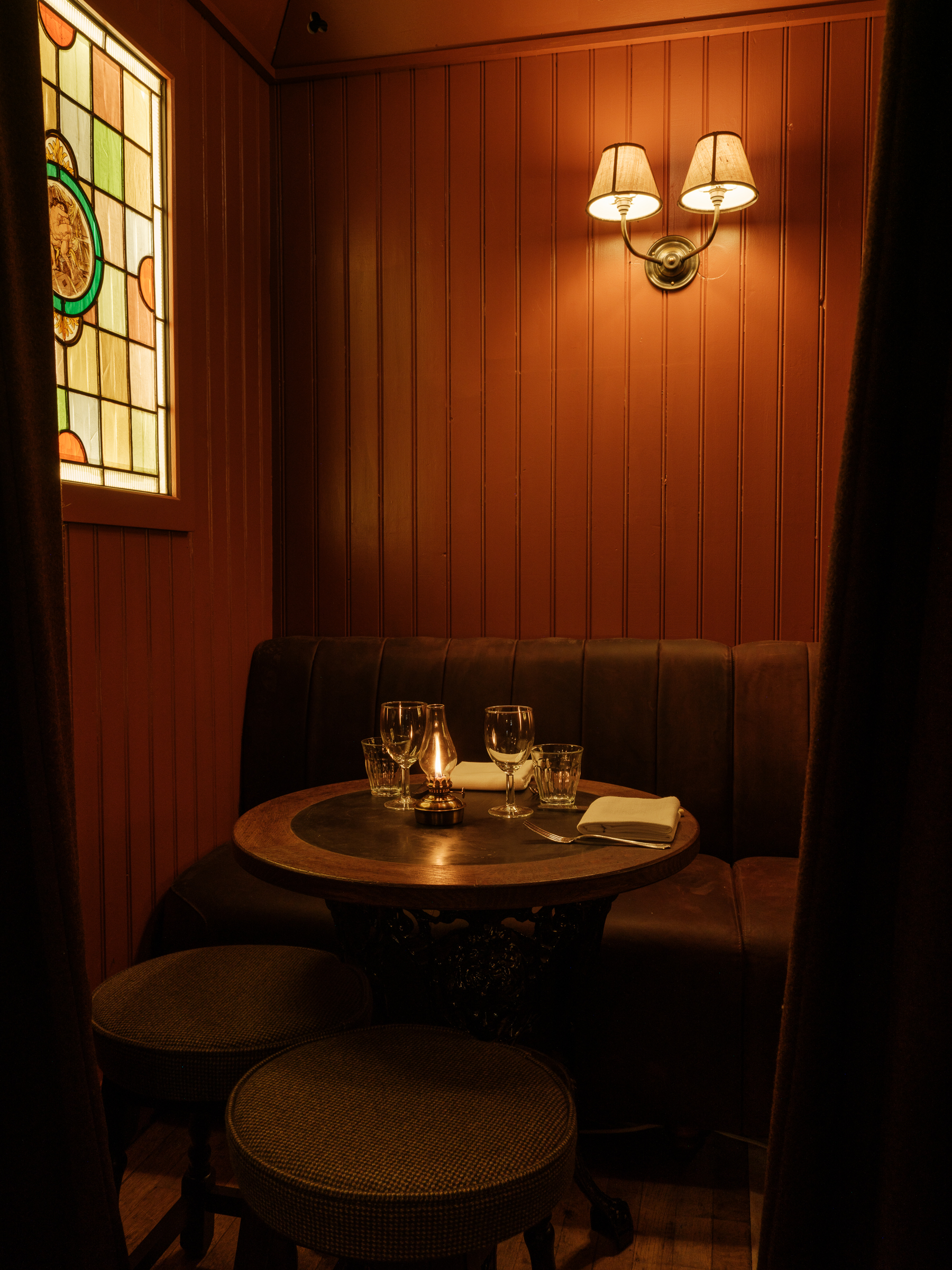 The Hart, Chiltern Street 