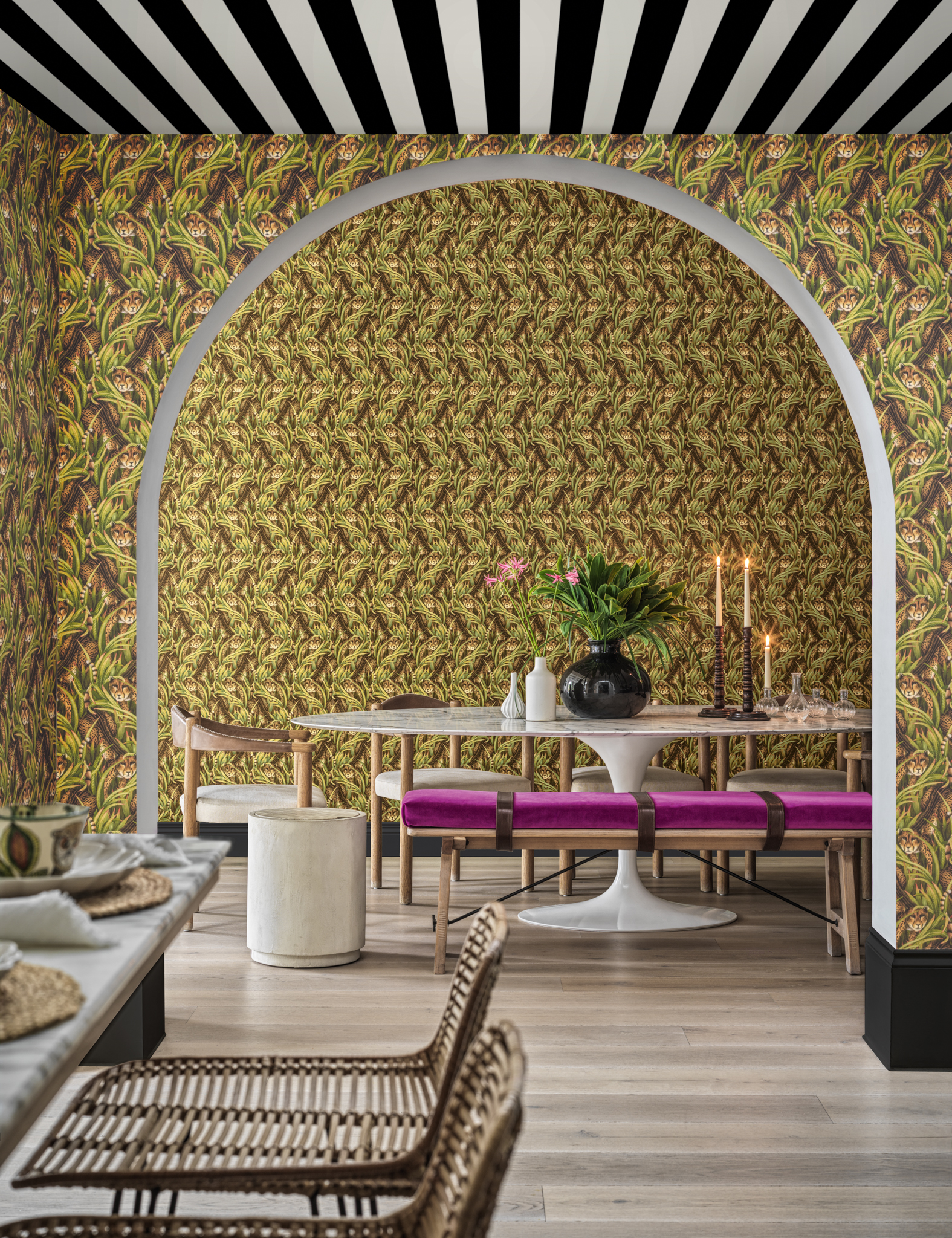 'Cheetah Prowl', Cole & Son British wallpaper