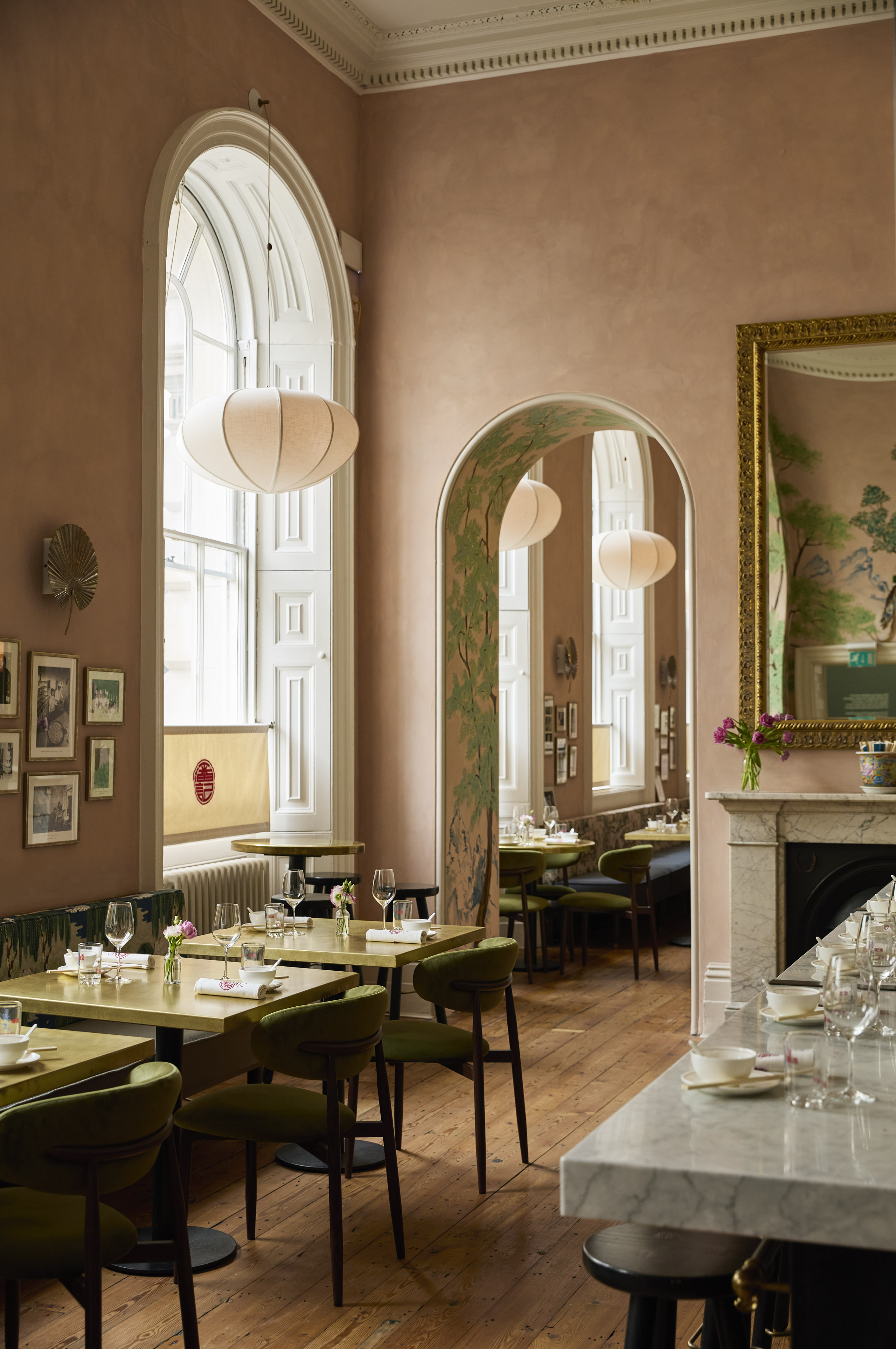 Dining room, Poon's Somerset House.