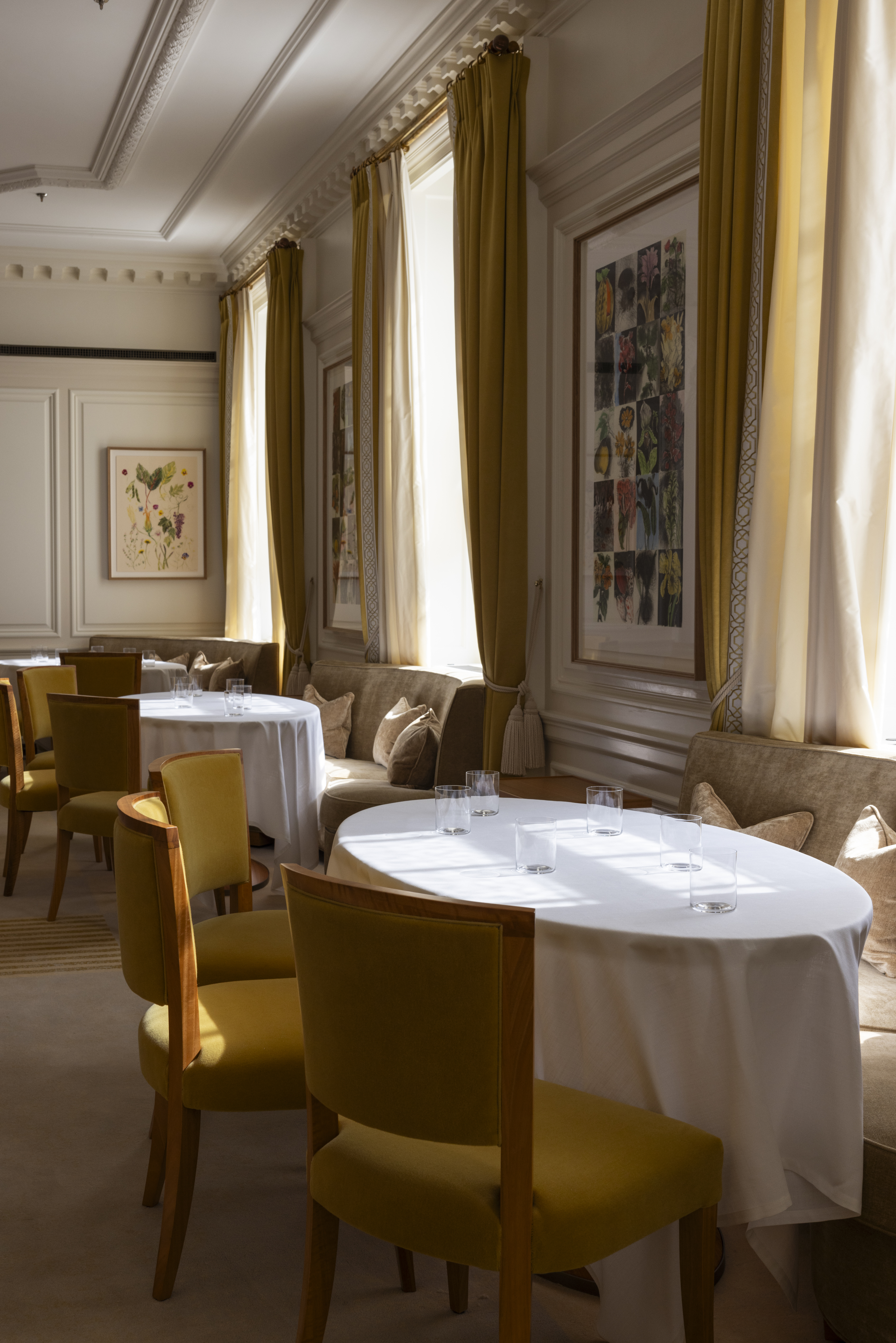 Mauro Colagreco Raffles London. 