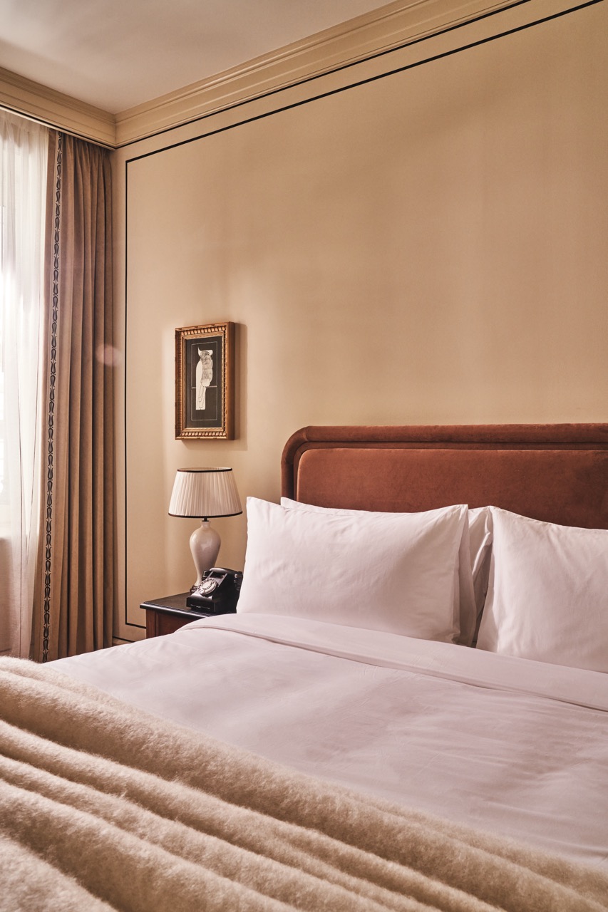 Rooms in a New York hotel. 