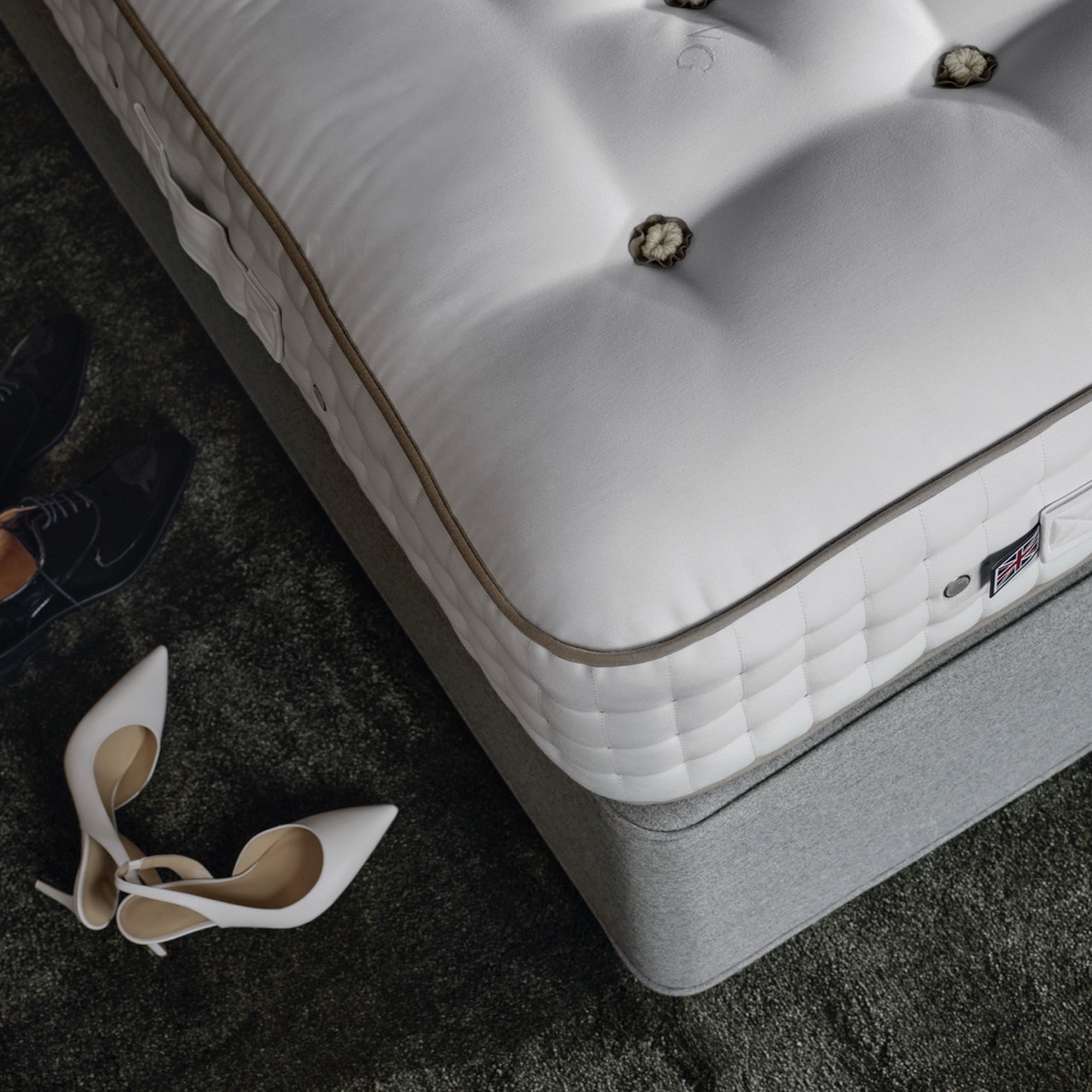 Tiara mattress, hotel bedding at home. 