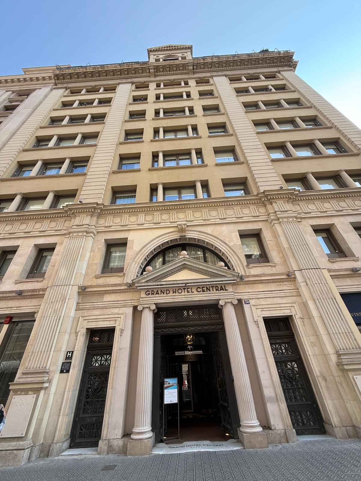 Exterior Grand Hotel Central Barcelona.