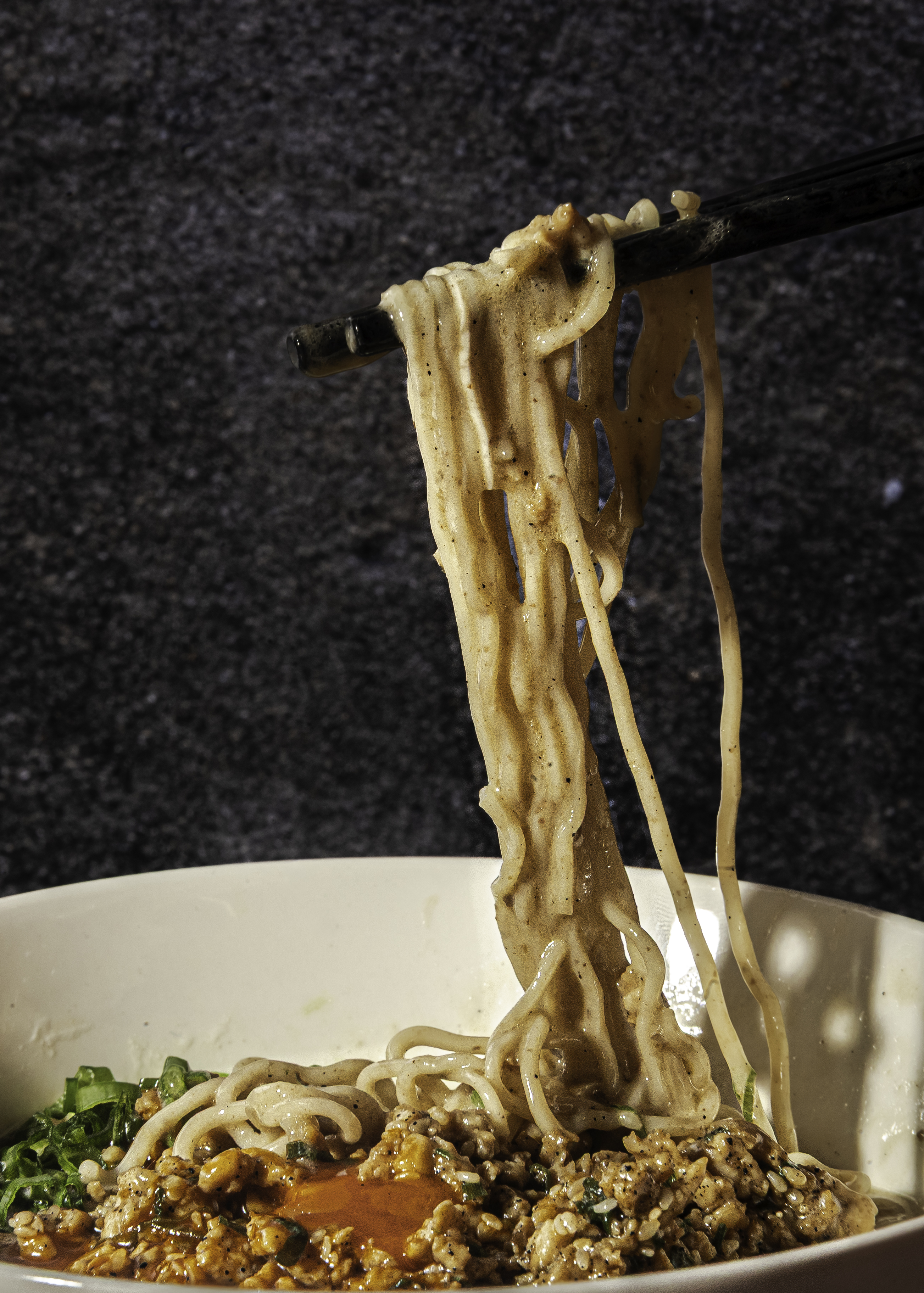 Noodle pull, Ivan Ramen. 