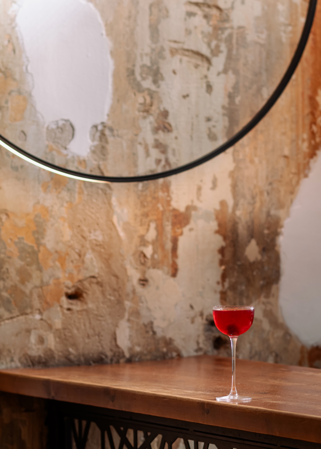 Cherry drinks, garden party. 