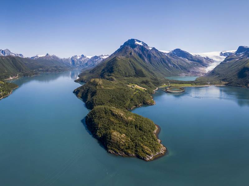 Sphere nature: Wintry experiences in the Great Outdoors