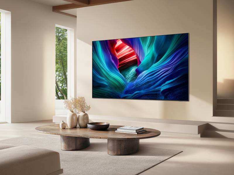 Samsung: Where Innovation Meets Royalty