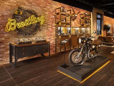 Breitling Knightsbridge Estate - boutique interior